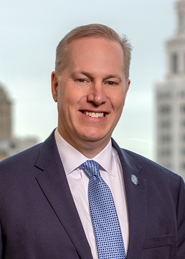mark sullivan headshot